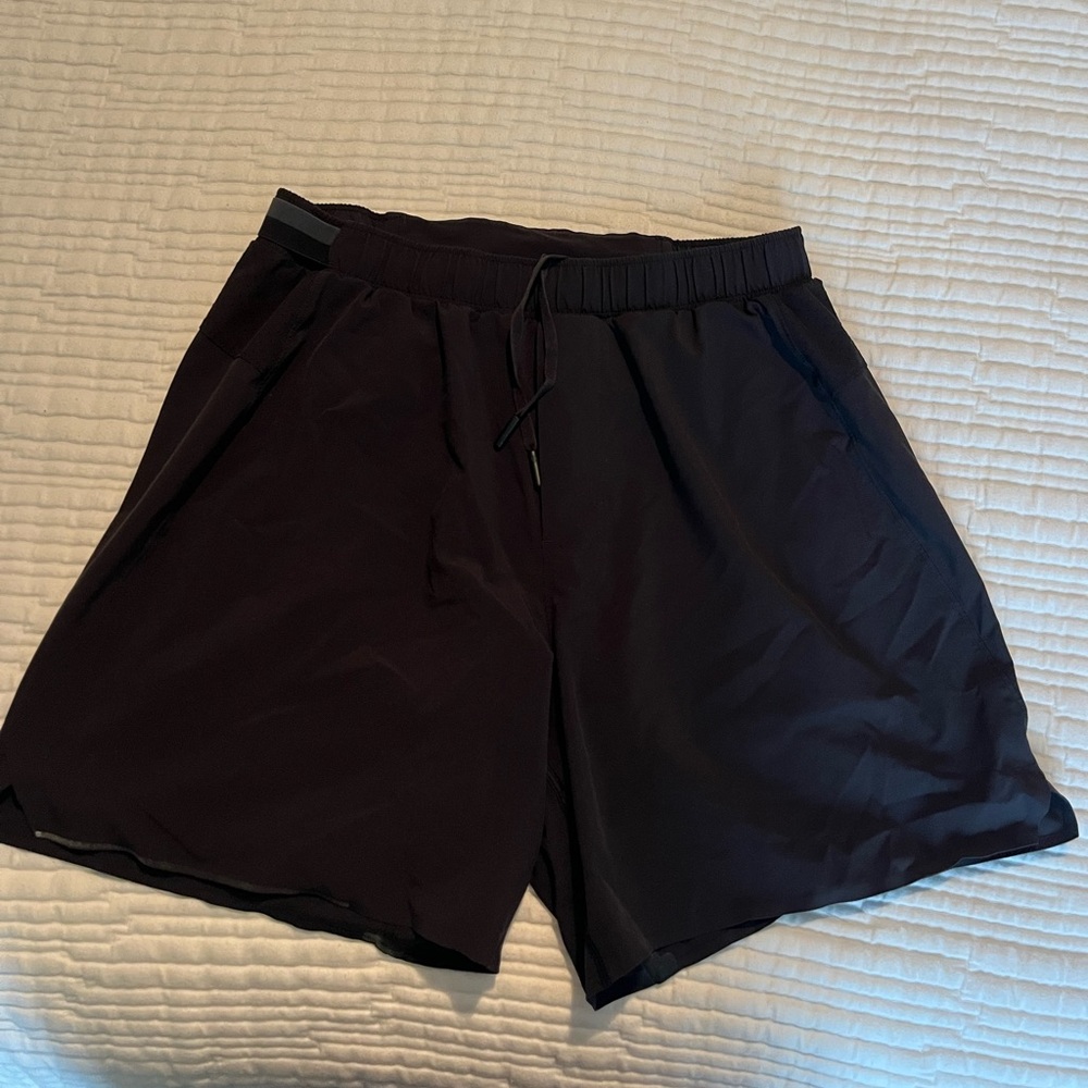 Men’s lululemon running shorts